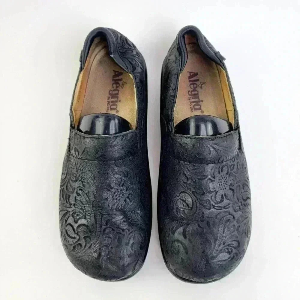Alegria Keli PRO Black Emboss Paisley Slip On Loafer Platform Clogs - 7 - 7.5 - Picture 3 of 10